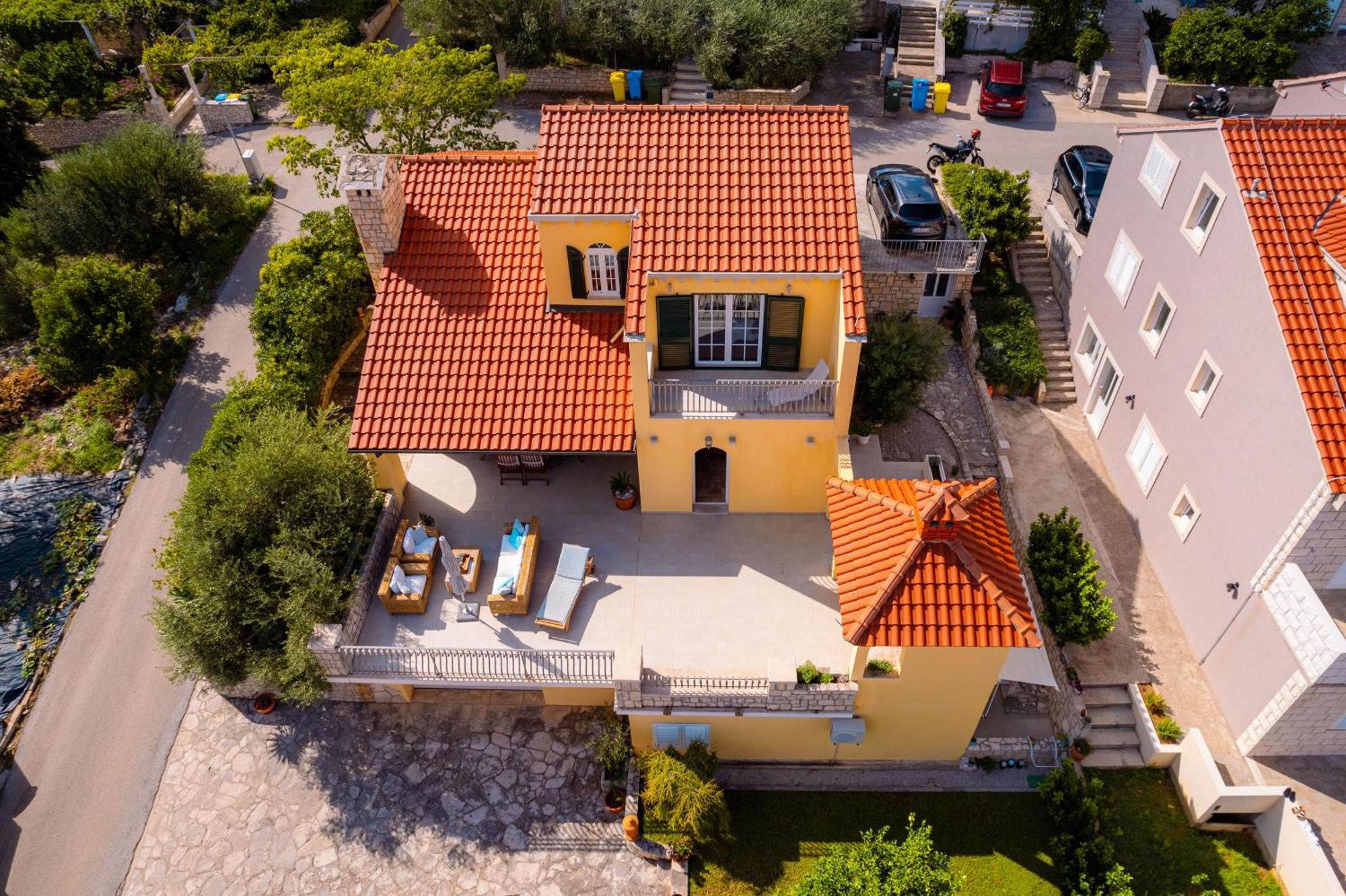 House 4 You Лумбарда Екстериор снимка
