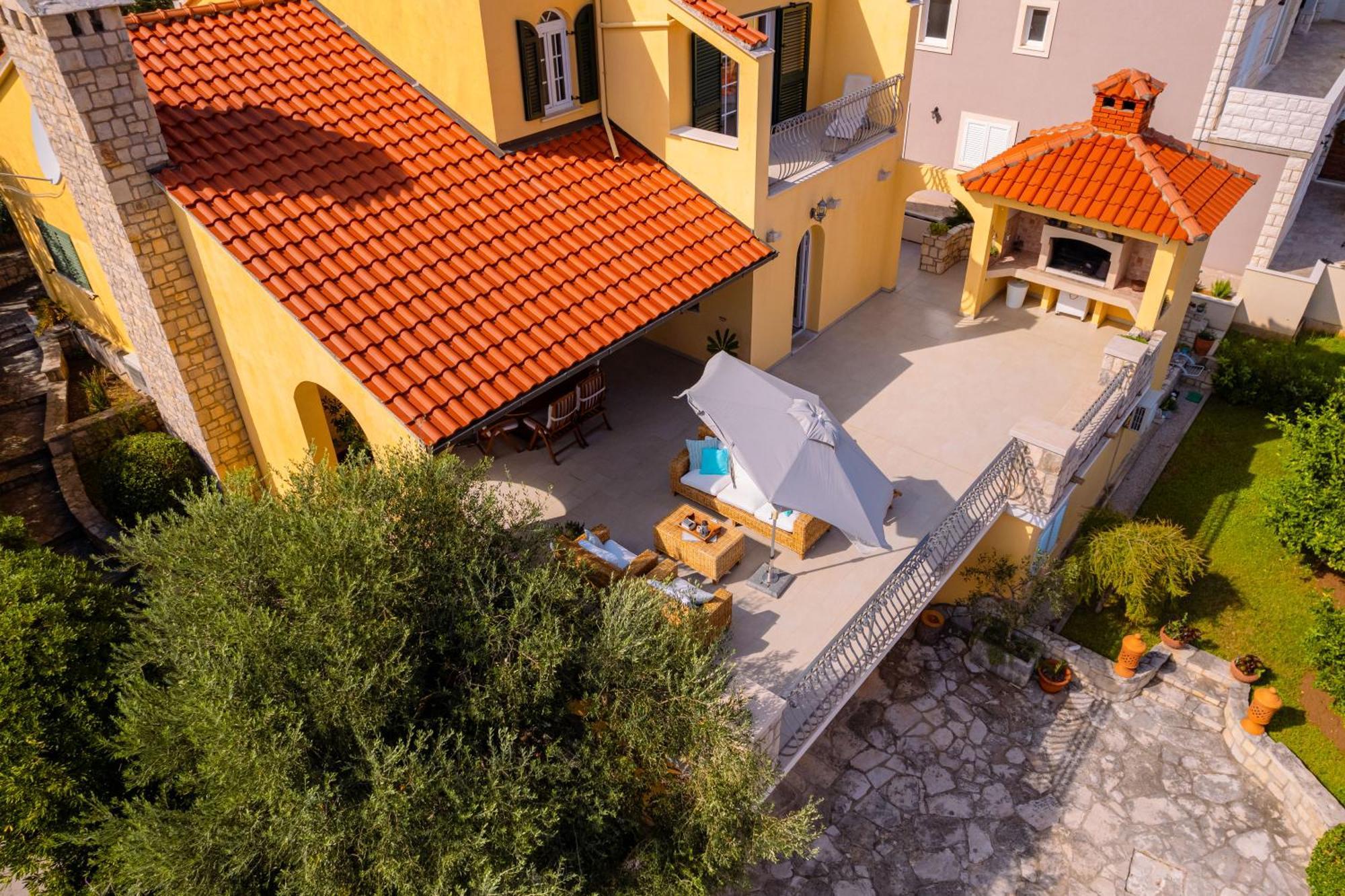House 4 You Лумбарда Екстериор снимка